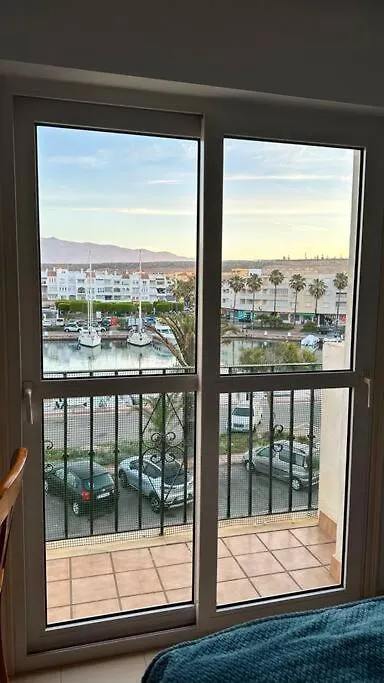 Almerimar Seaside Flat إل خيذو